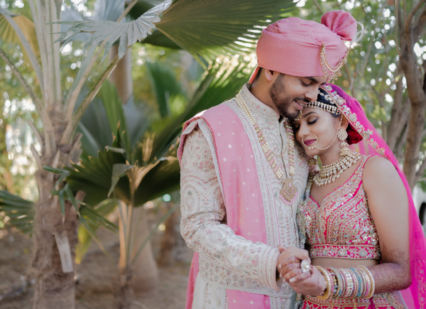 https://theweddingvowz.com/wp-content/uploads/2025/06/HOME-1-600x435-1.png